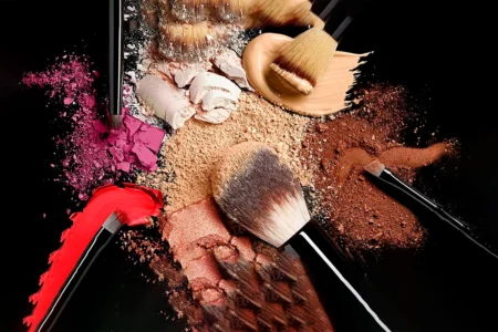 How to Clean Makeup Brushes to Extend it’s Life
